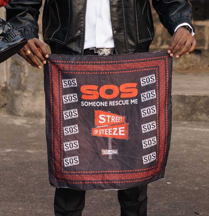 at SOS Bandana - Image 1